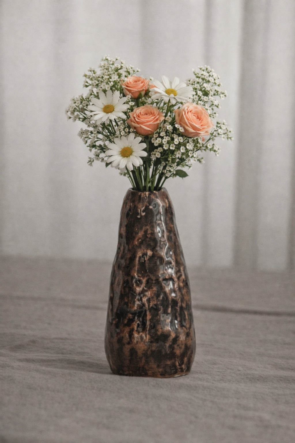 Volcano Vase in Espresso