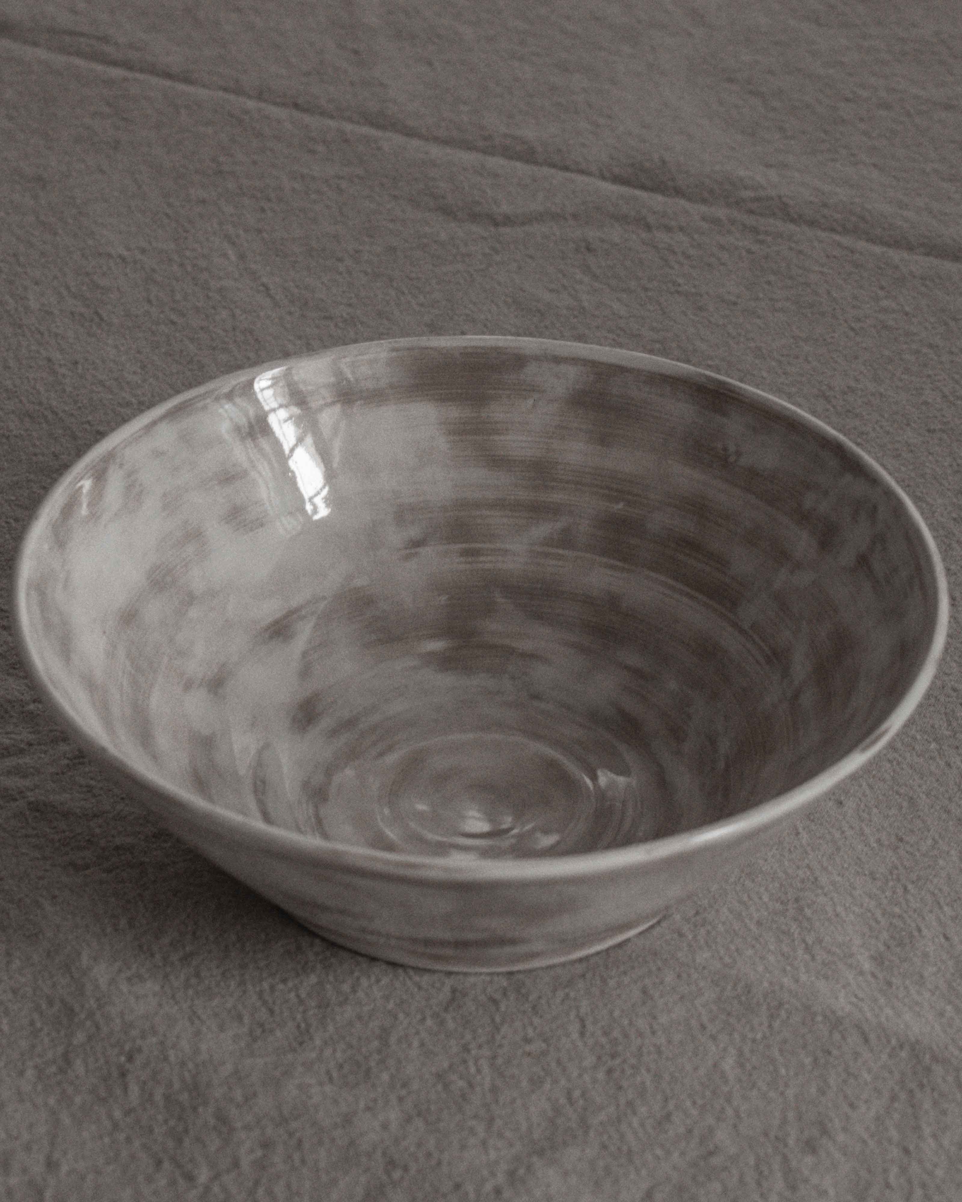 Ramen / Salad Bowl with Wide Edge in Stone
