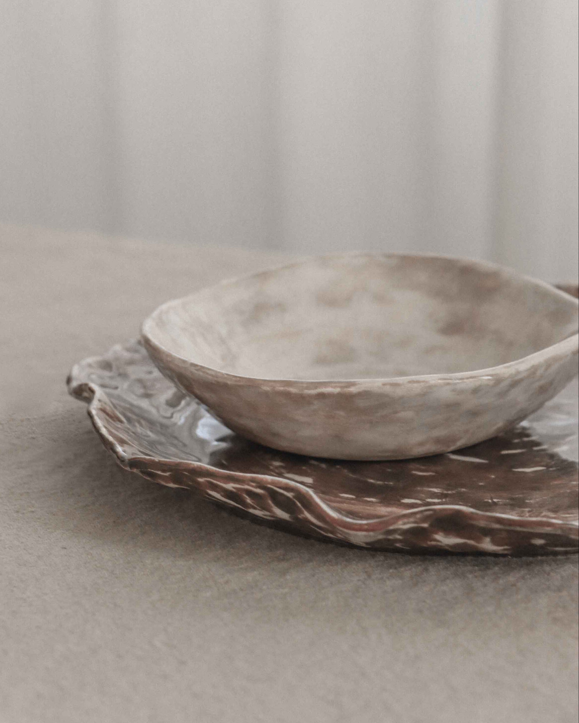 Side Holding Bowl