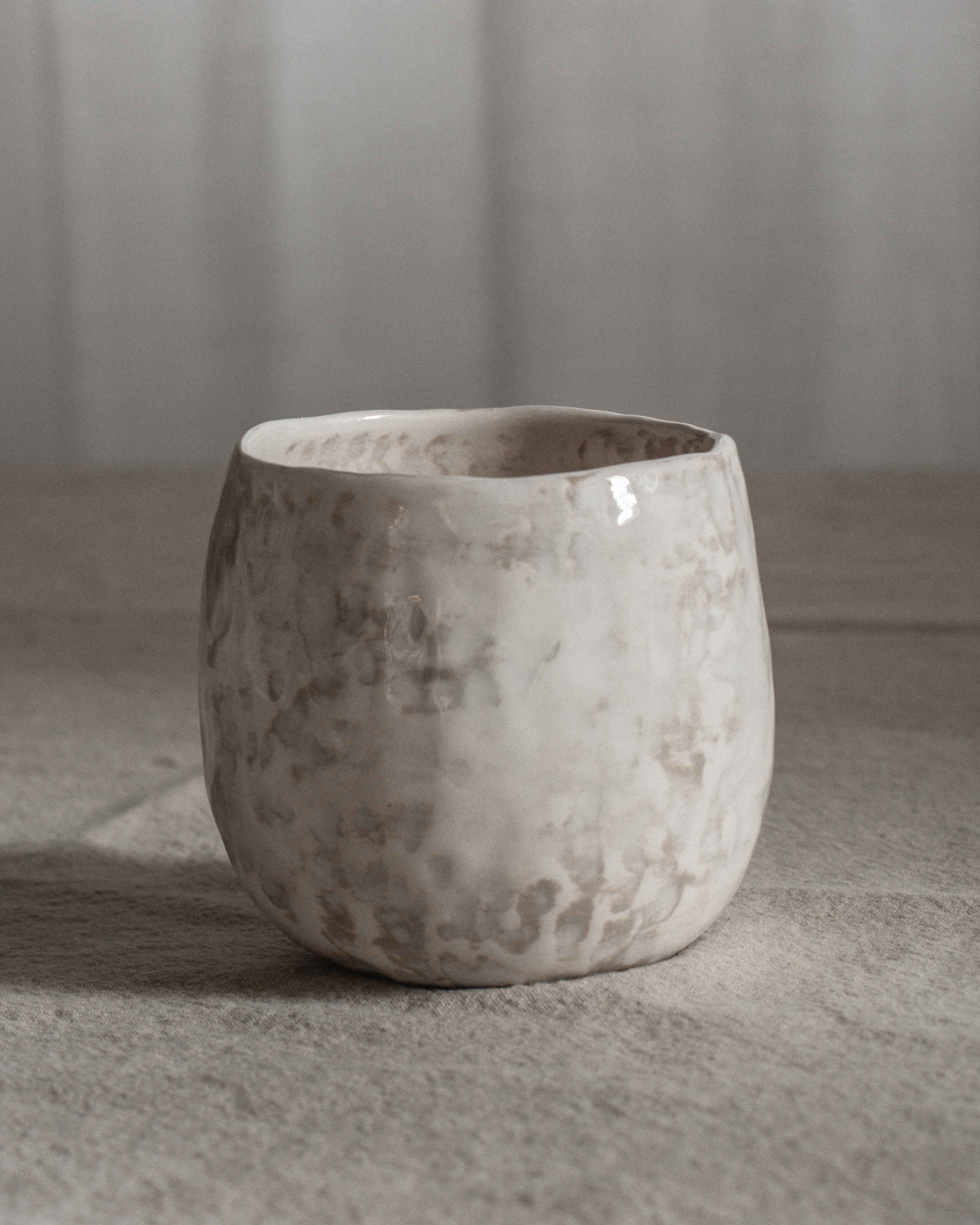 Kitchen Utensil Holder in Stone
