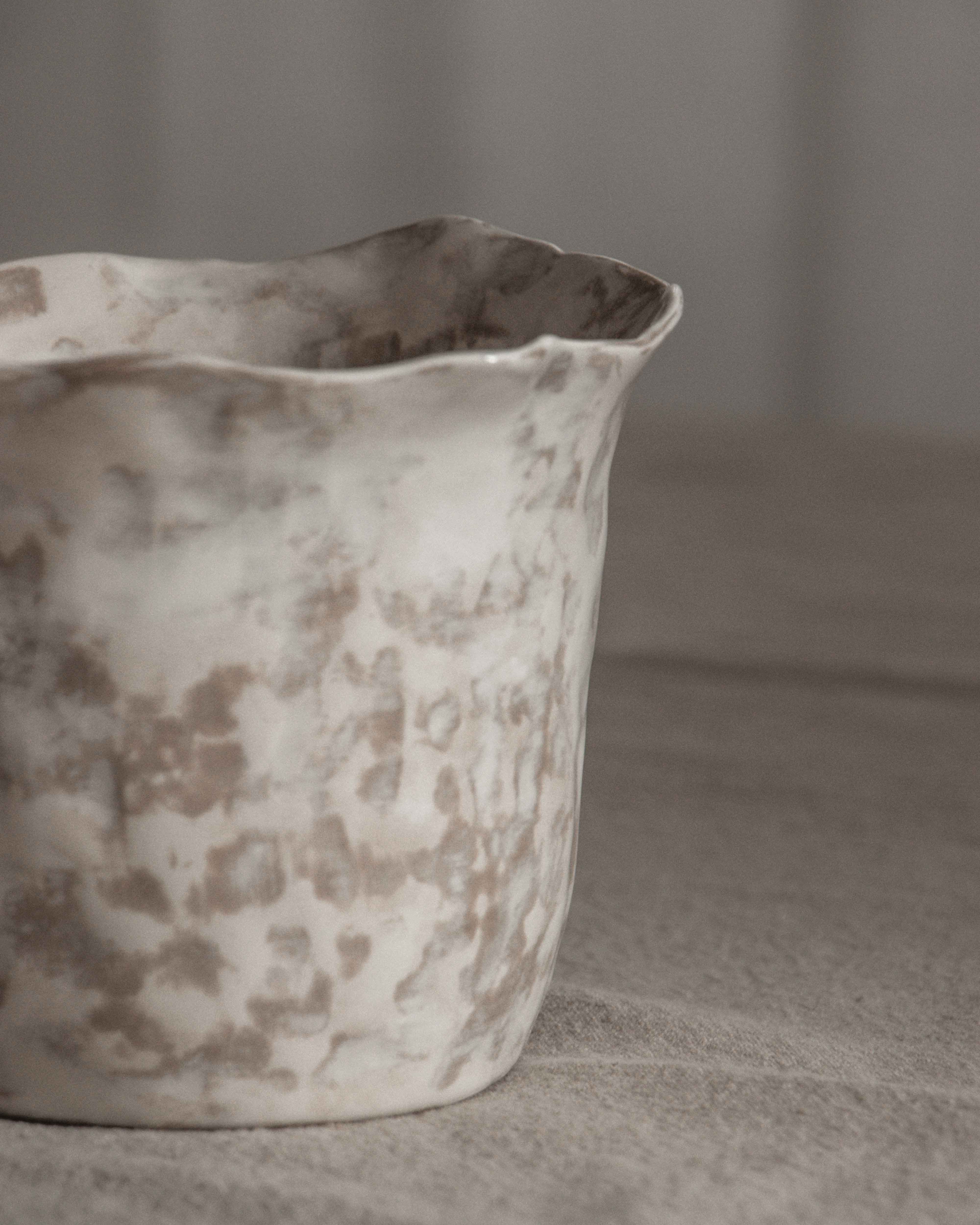 Wavy Planter in Stone