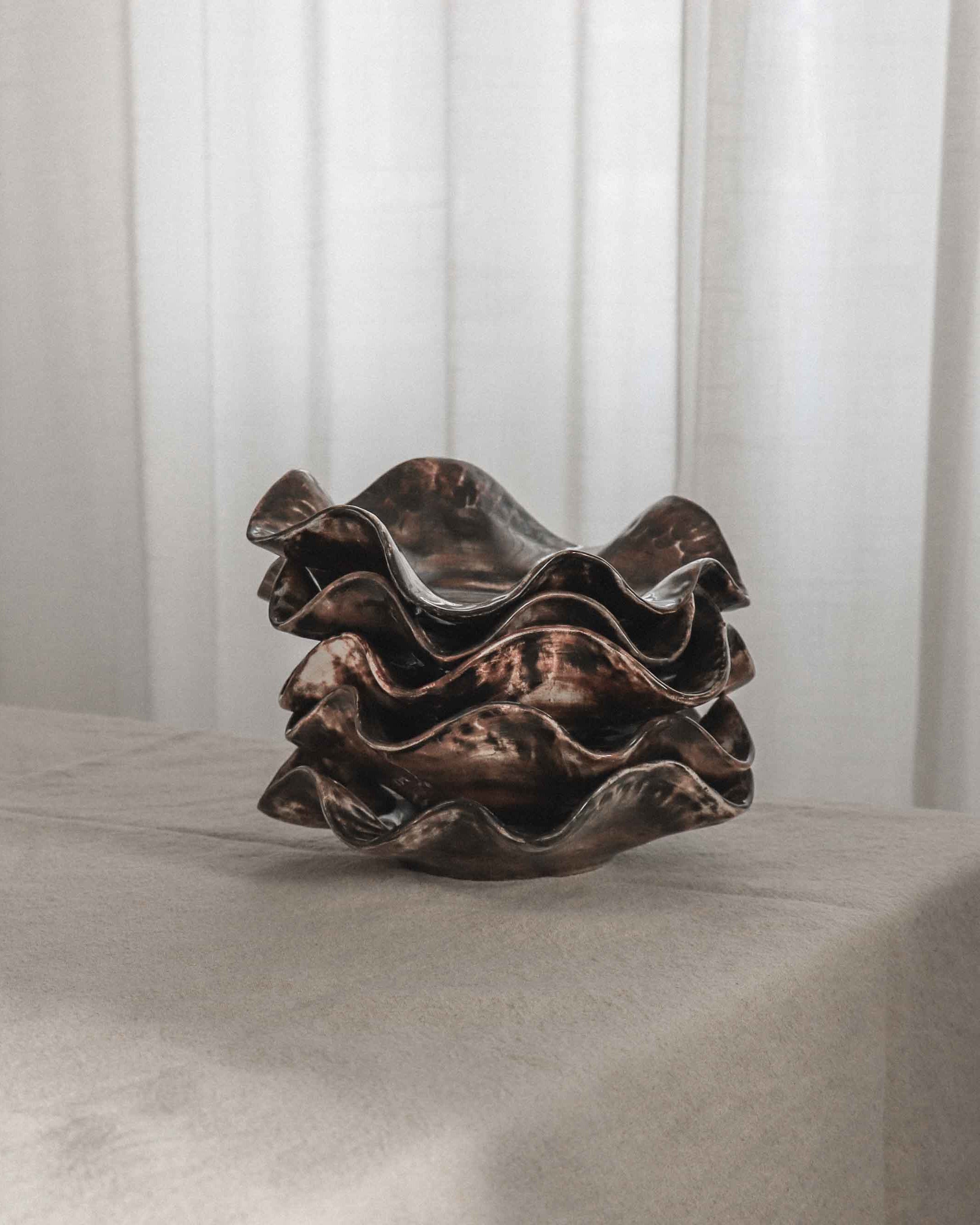 Salad / Pasta Plate with Shell Rim Design in Espresso