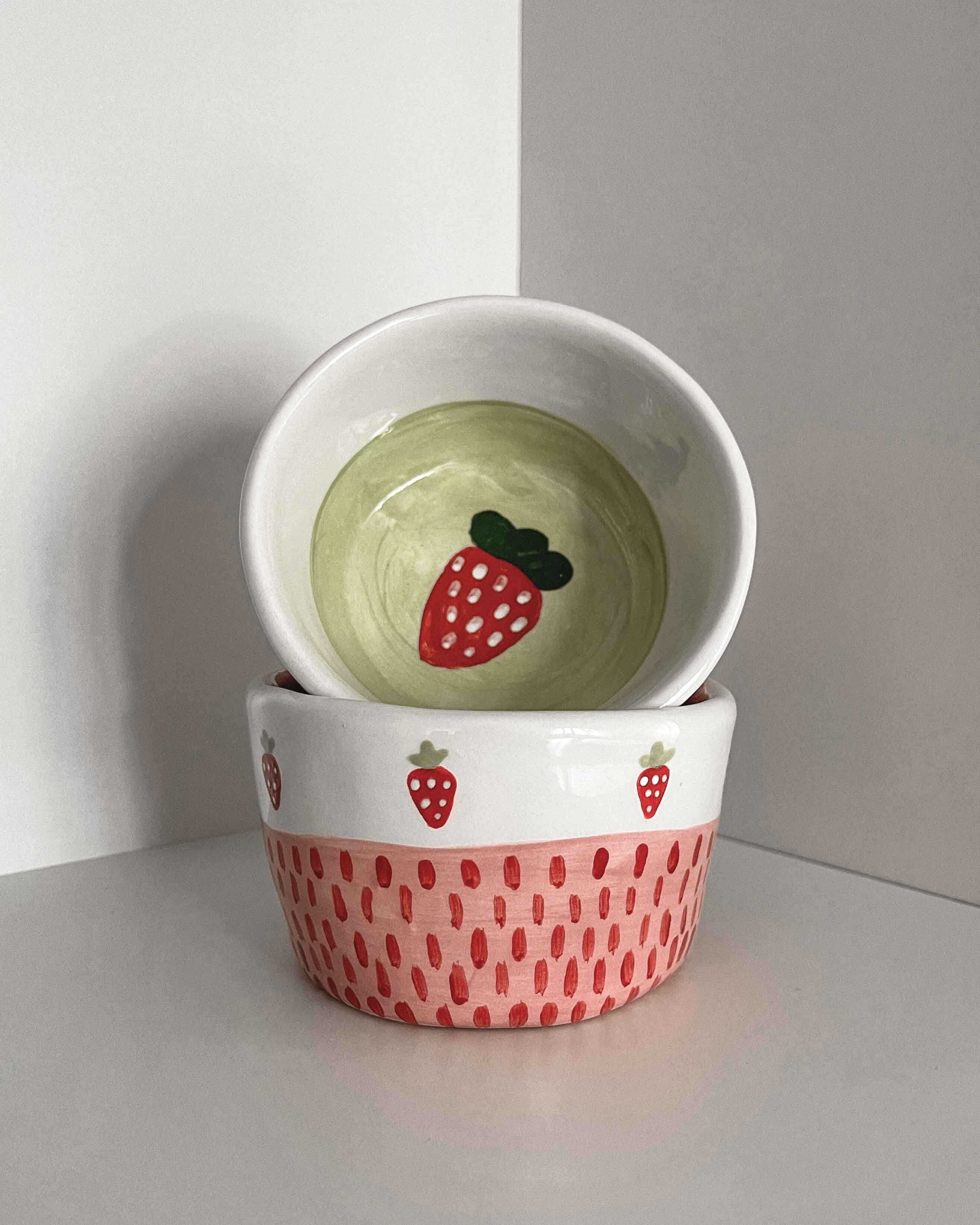 Berry Drizzle Small Bowl