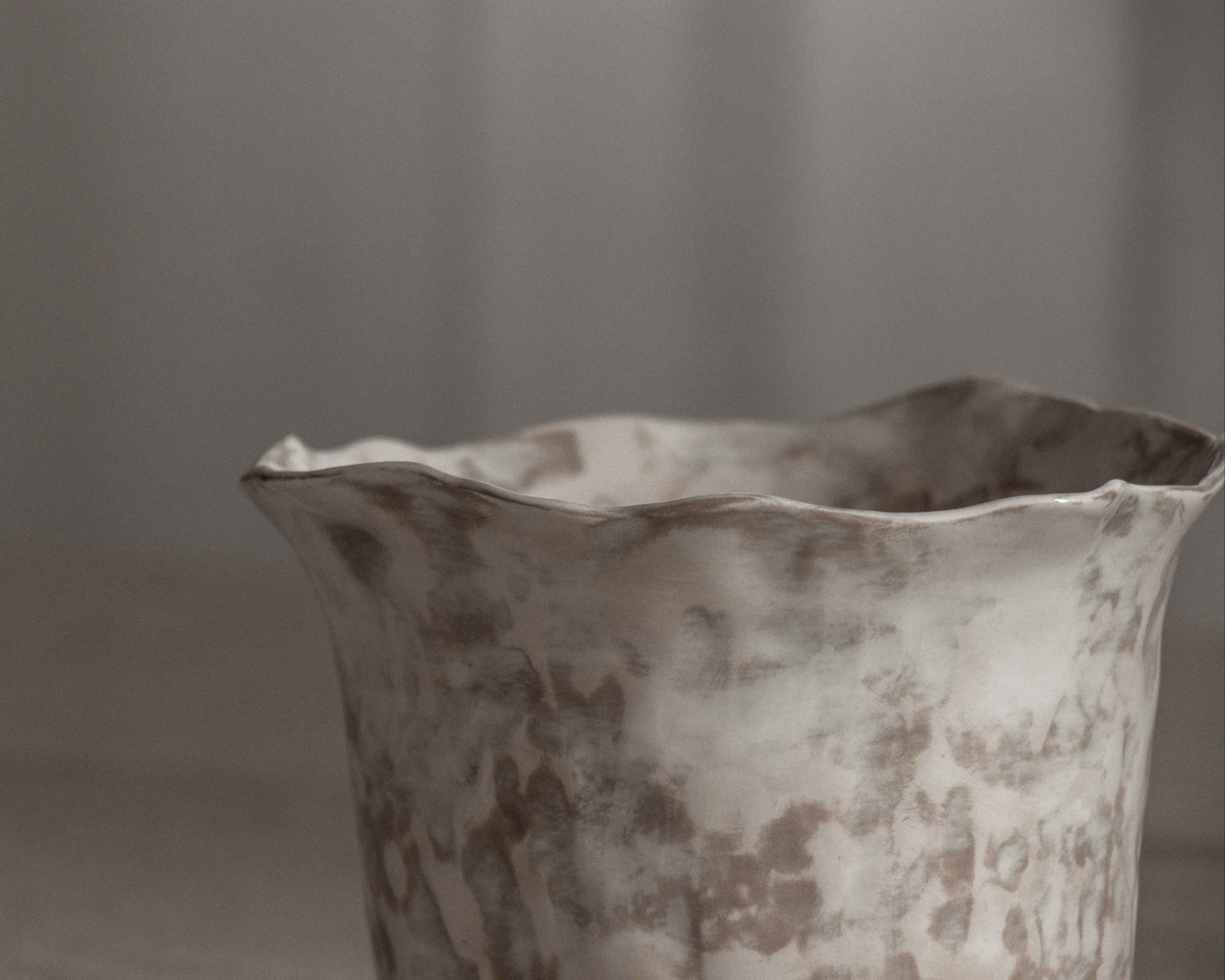Wavy Planter in Stone