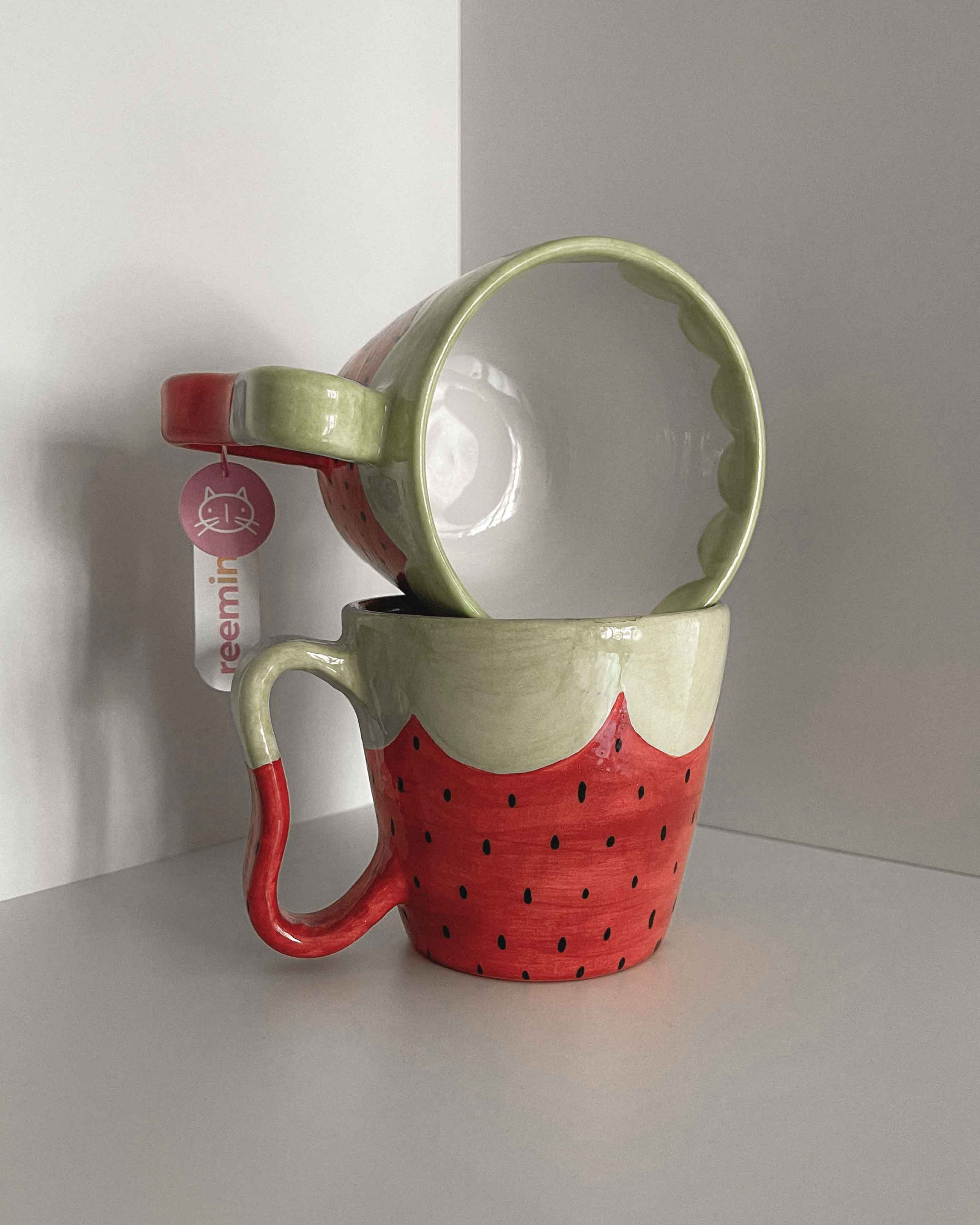 Leaf & Berry Squiggle Mug